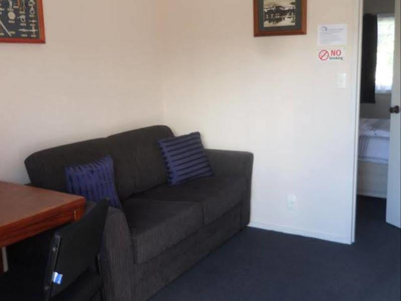 Barrington House Taupo Lägenhet Exteriör bild
